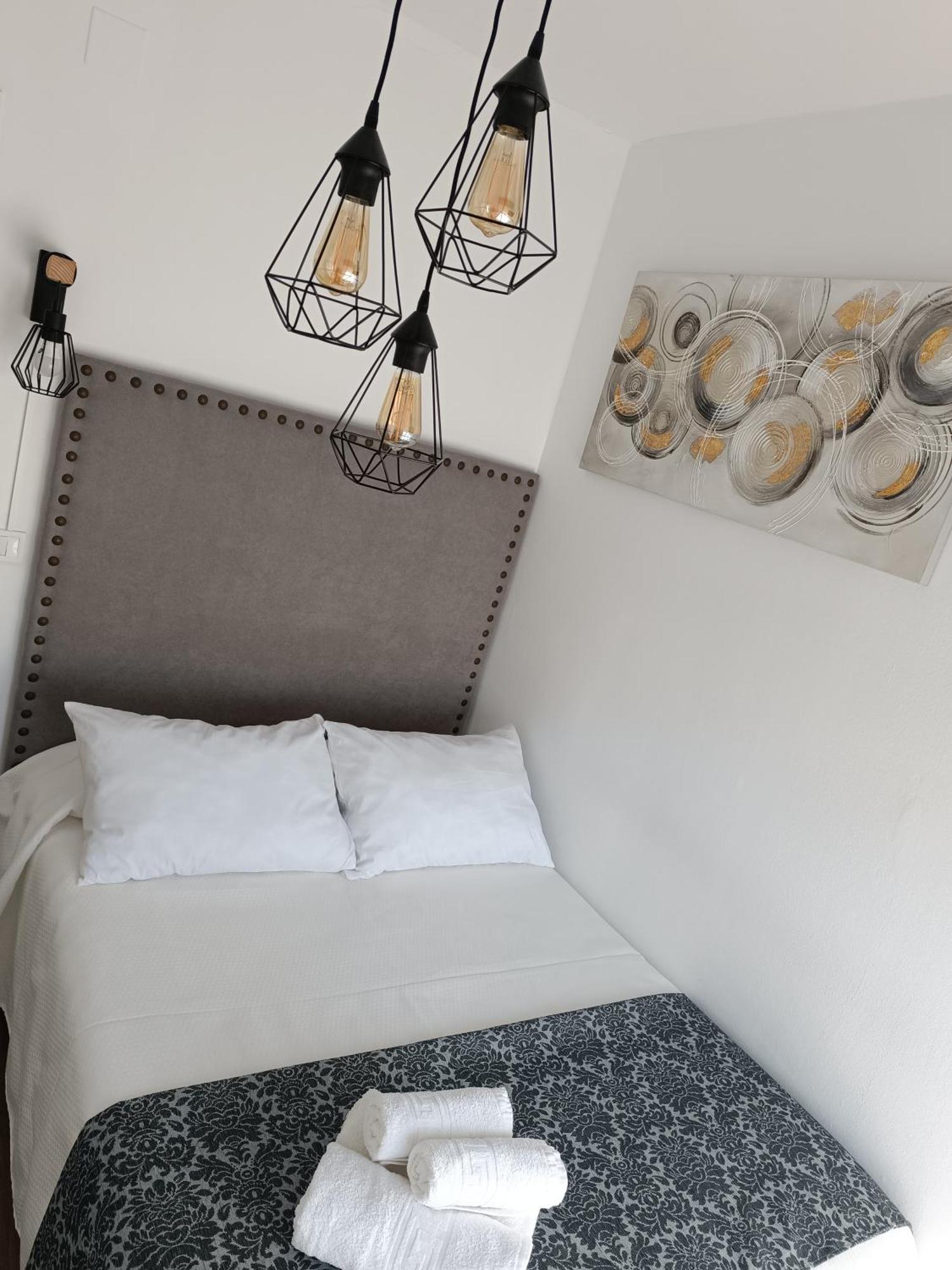 Hostal Casa Blanca เซบีญา ภายนอก รูปภาพ