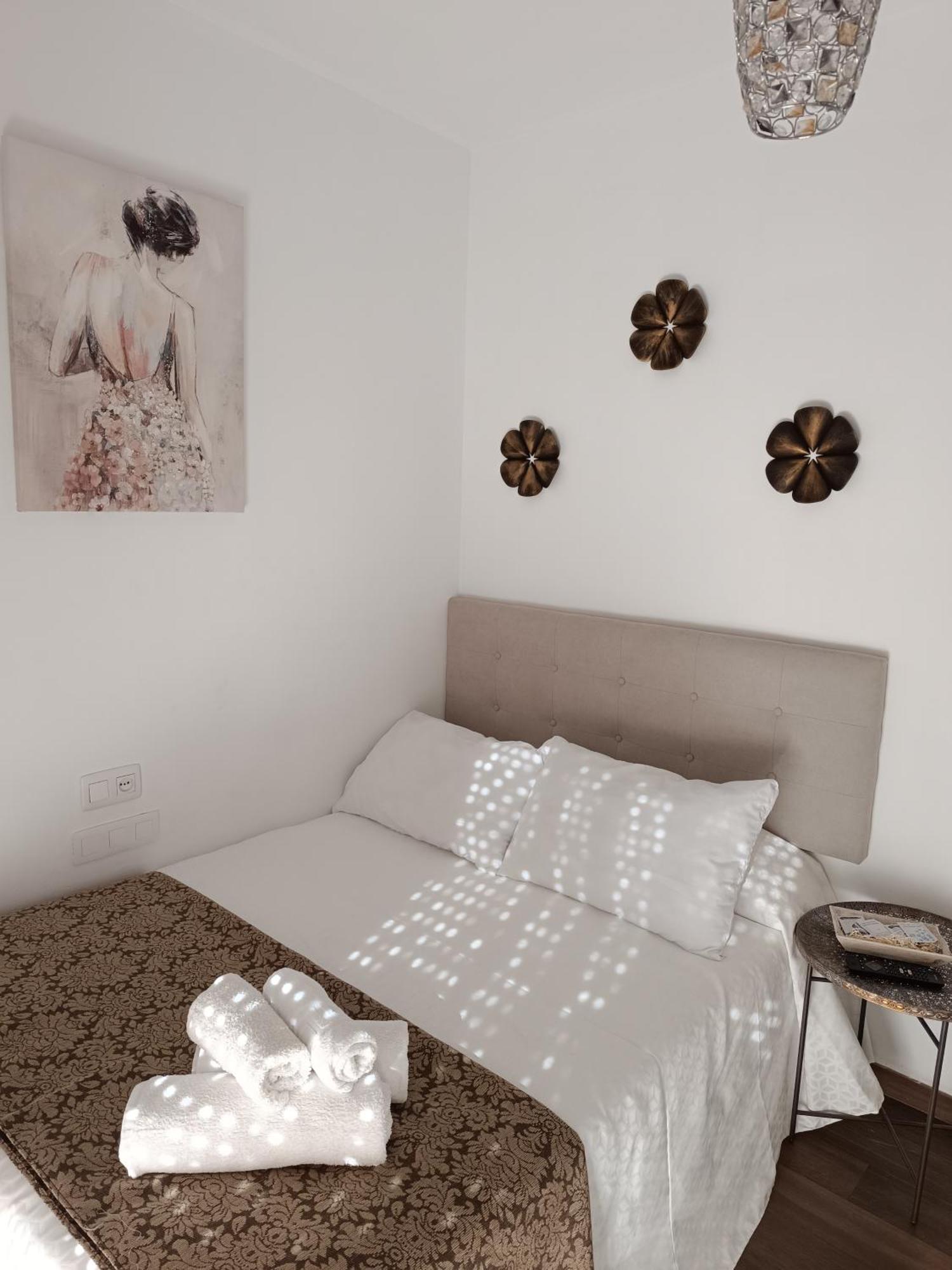 Hostal Casa Blanca เซบีญา ภายนอก รูปภาพ